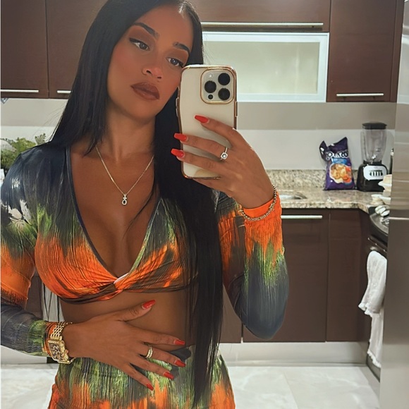 TWO PIECE BLUE | ORANGE SKIRT SET - Picture 3 of 3